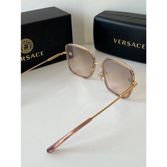 NEW Versace VE2247-D Pink Mirror Square Sunglasses - Picture 9 of 9